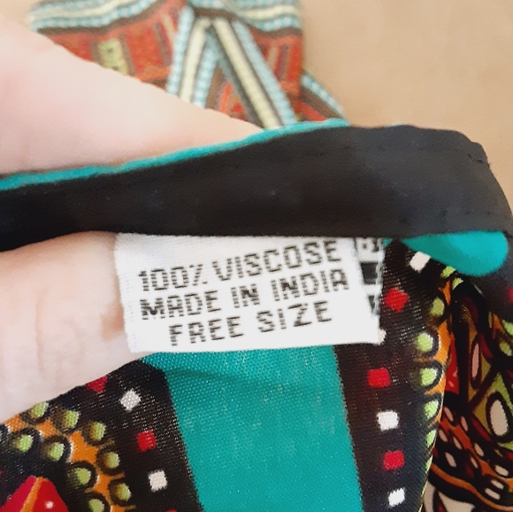 "Made in India" Colorful Floral Cover-up - Picture 9 of 9